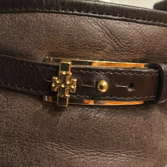 TORY BURCH PRIMROSE SHERPA LINED WEDGE HEEL LEATHER BOOTS - Picture 10 of 16